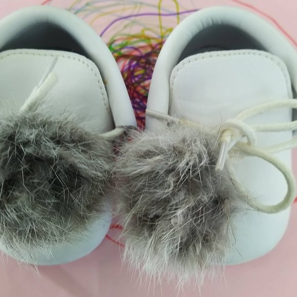 New born Baby shoes - Picture 1 of 4